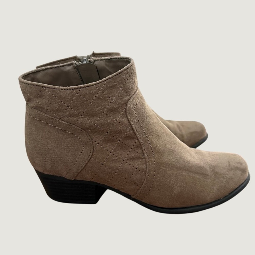 Unisa Ankle Boots Women 6.5 Brown Excellent Quilted Faux Suede Block Heel Zip